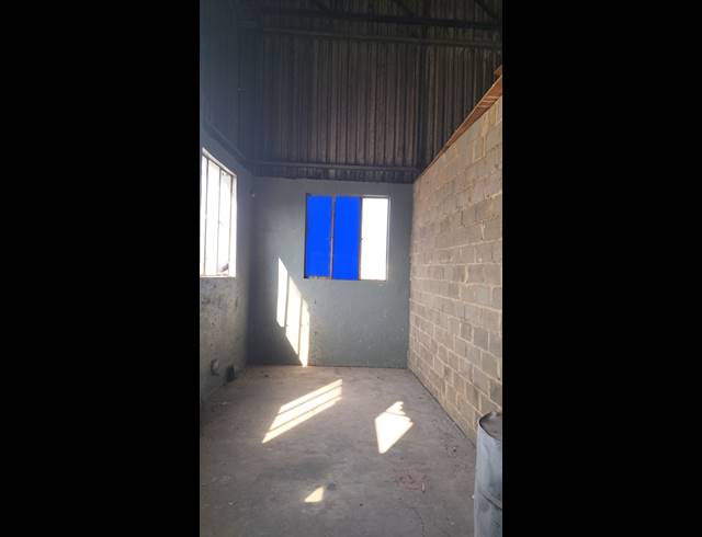 550M² MINI FACTORY TO LET IN SPRINGFIELD PARK